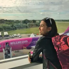 Bagaż rejestrowany Wizz Air: Co spakować, by uniknąć problemów?