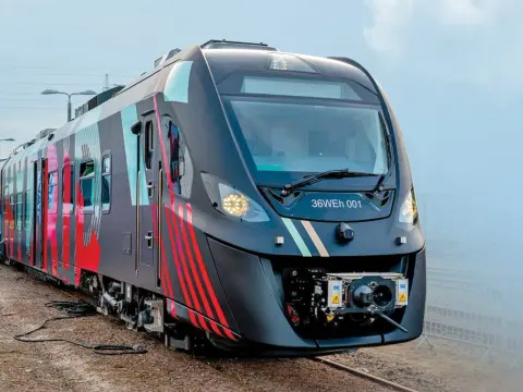 Polskie pociągi: Prąd, diesel, wodór? Co naprawdę je napędza?