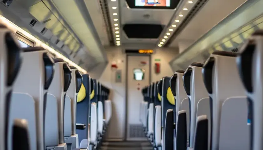 Czy w Intercity jest Wi-Fi? Sprawdź, gdzie działa i jak się połączyć!