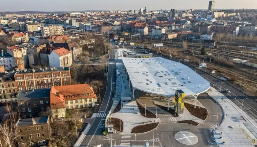 Katowice PKP-PKS: Szybka przesiadka bez wychodzenia na zewnątrz?