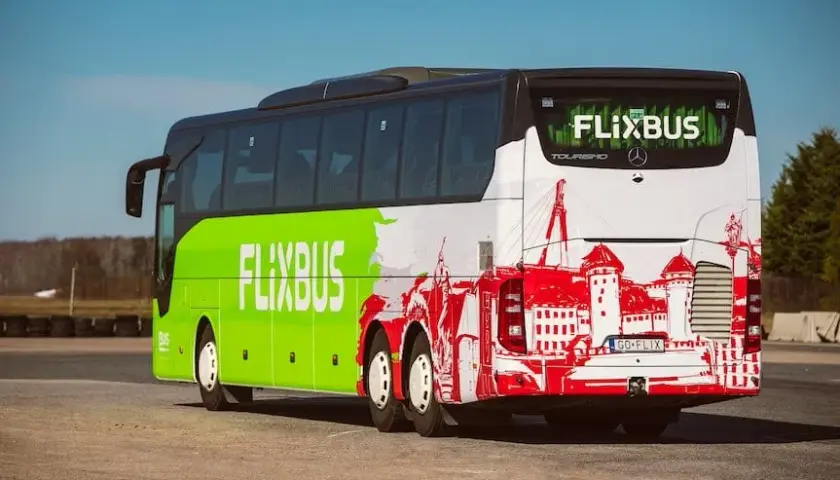 FlixBus Rzeszów: Skąd odjeżdża? Dokładny adres i wskazówki!