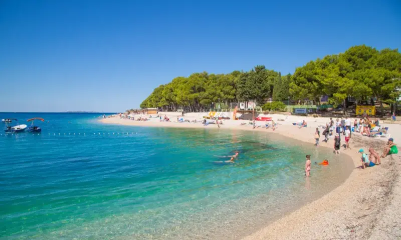 Chorwacja z dziećmi: Gdzie jechać? Plaże, atrakcje i porady