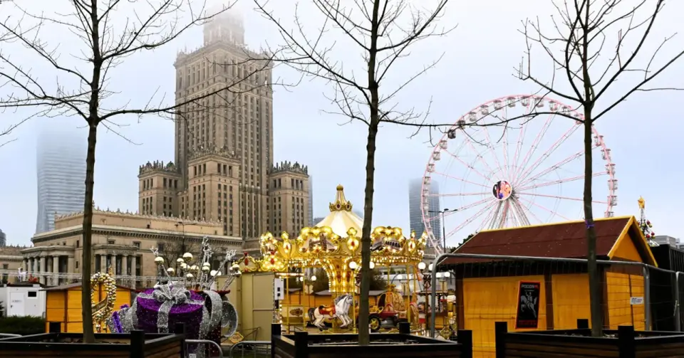 Jarmark świąteczny w Warszawie - gdzie iść na najładniejszy spacer