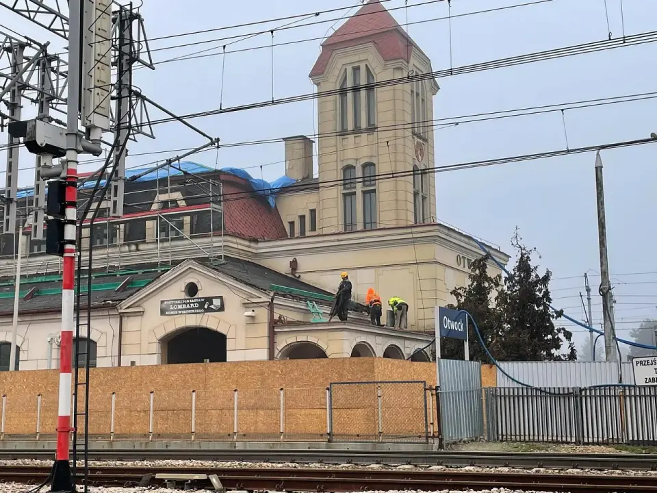 Dworzec kolejowy w Otwocku - lokalizacja, remont i połączenia